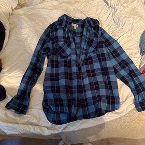 Casual blue plaid button-up - women’s